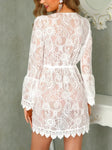 Kurzes, elegantes Boho-Spitzenkleid